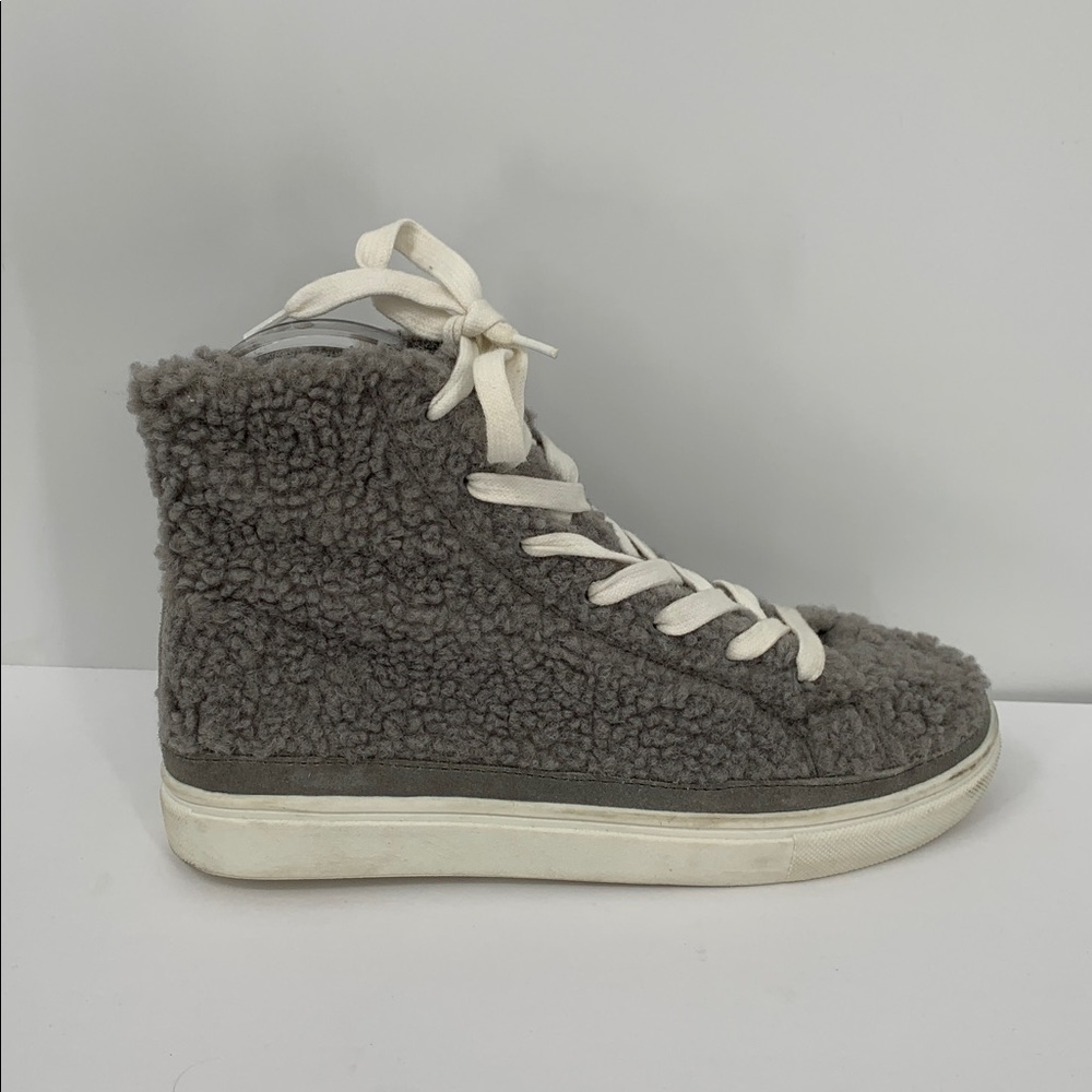 Aqua Teddy Faux Shearling High-Top Sneaker shoe gray fur cozy warm women 7